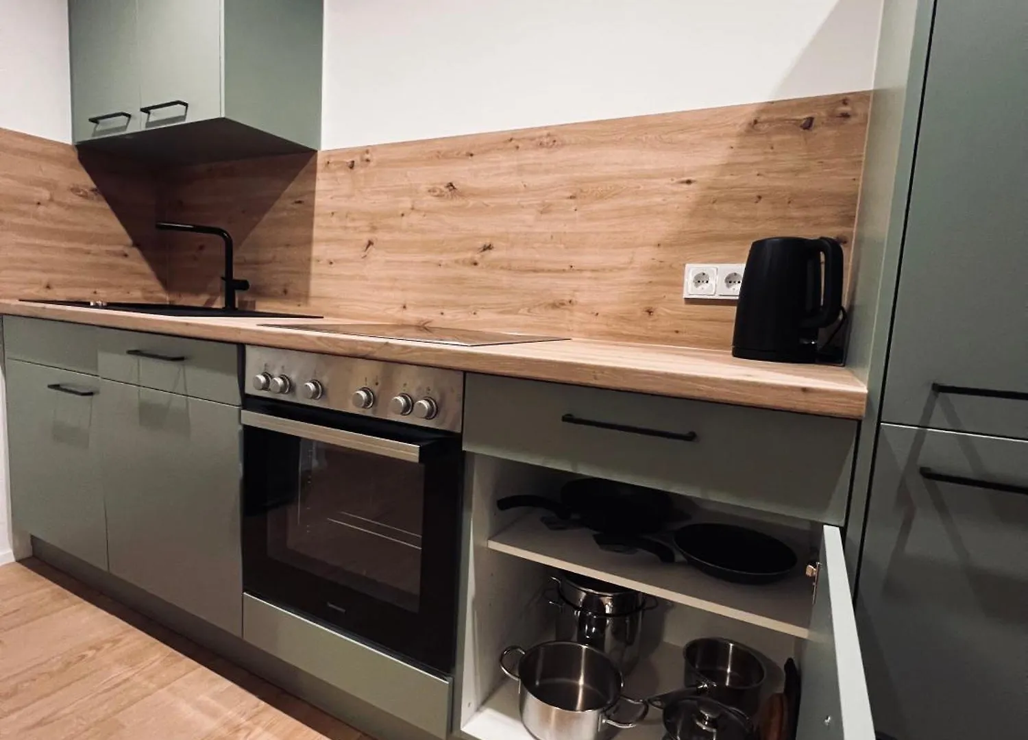 Ferienwohnung Leonie Oberau  0*, Oberau (Garmisch-Partenkirchen)